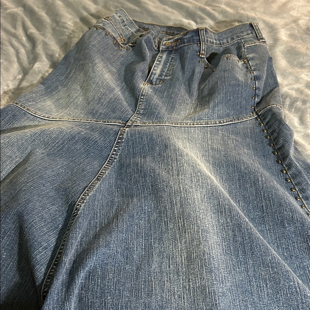 Jean skirt with studs on each side